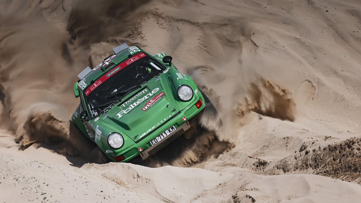 FOTO: Dakar Klasik už pošesté udivuje neotřelými designy a typy závodních vozů